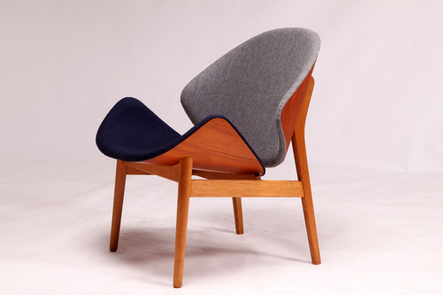 Model134 easy chair in teak&oak by Hans Olsen
