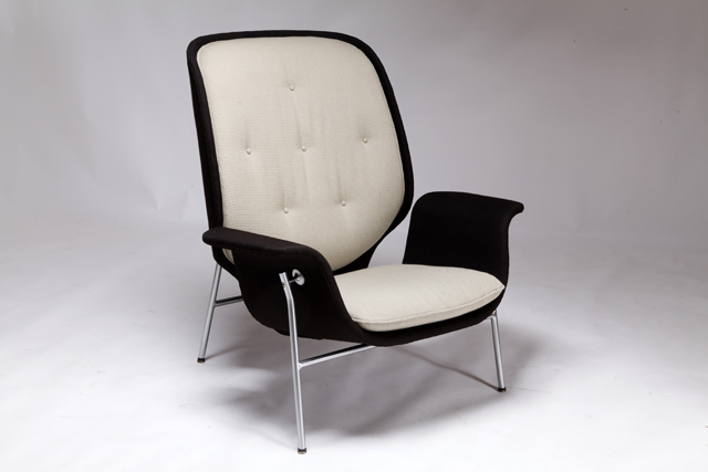 Kangaroo chair by George Nelson & Associates