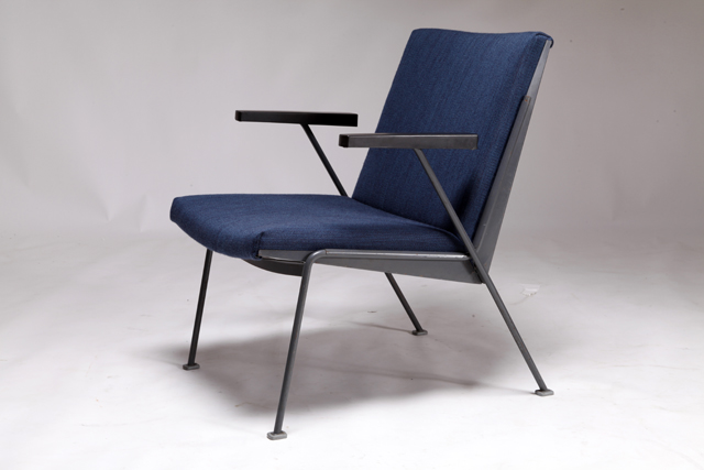 OASE easy chair by Wim Rietveld