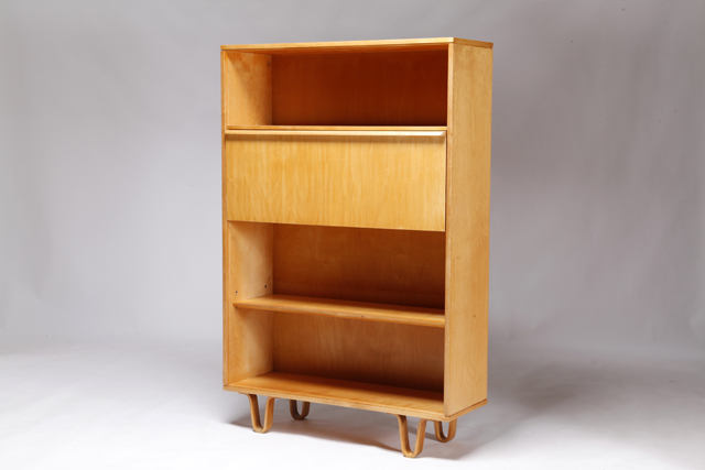 BB04 Cabinet secretary desk by Cees Braakman