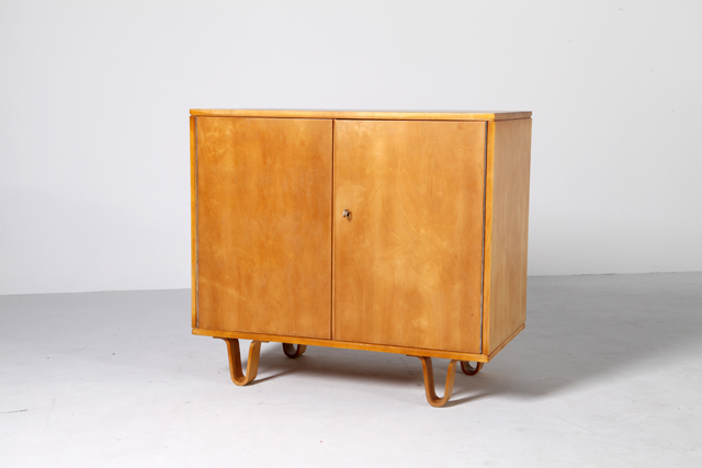 CB02 small cabinet by Cees Braakman