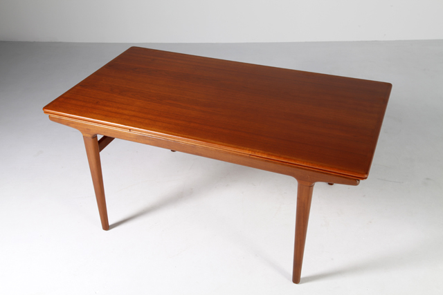 Dining table in teak by Johannes Andersen