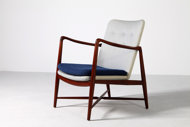 BO59 fireplace chair in teak by Finn Juhl