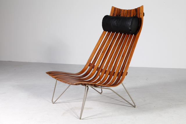 Scandia lounge chair in rosewood by Hans Brattrud
