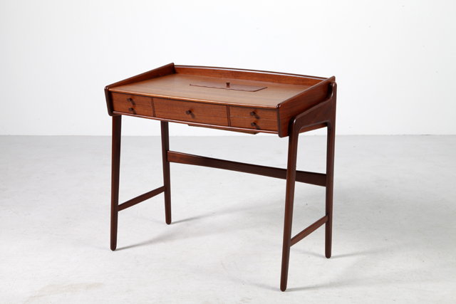 Vanity Table in teak by Svend Aage Madsen