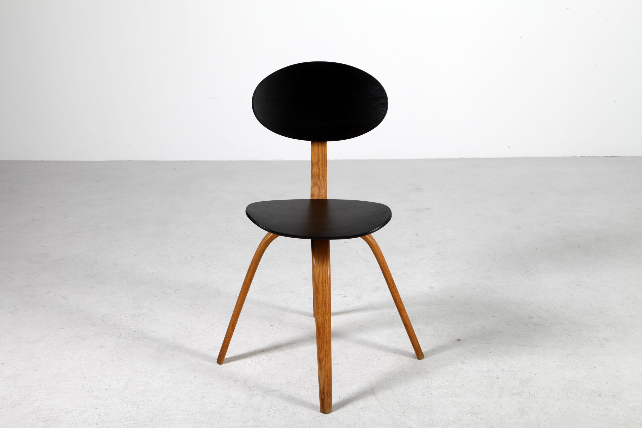 Bow-Wood' chair by Hugues Steiner | Swanky Systems